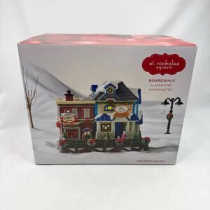 St. Nicholas Square Boardwalk